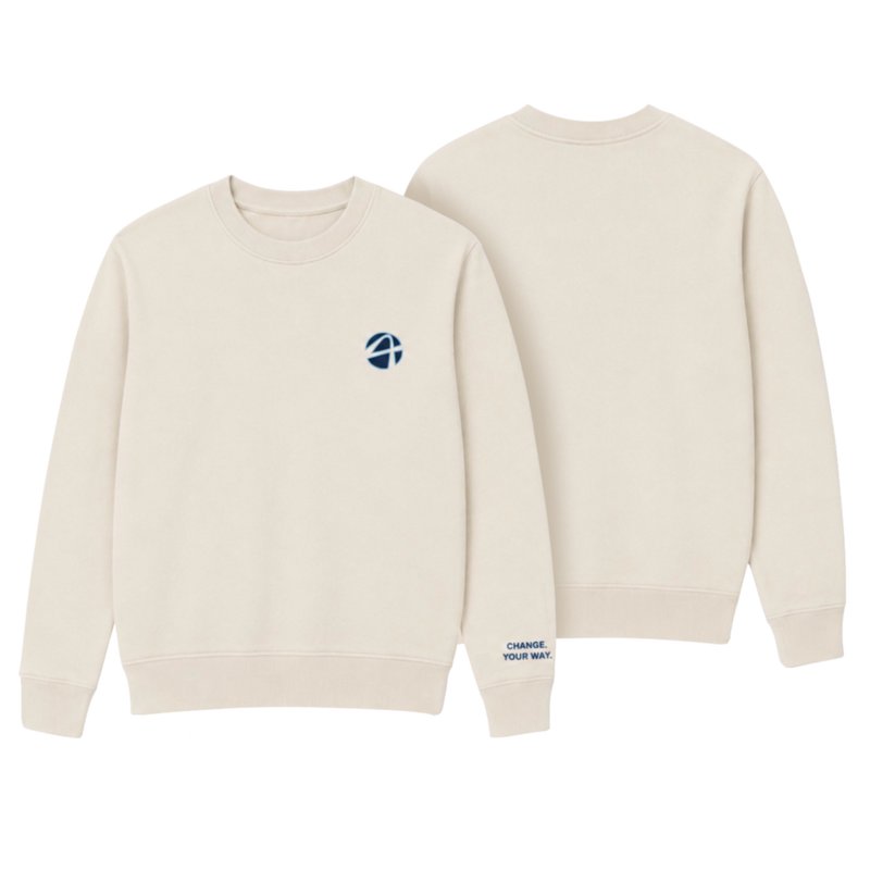 ESSENTIAL SWEATSHIRT